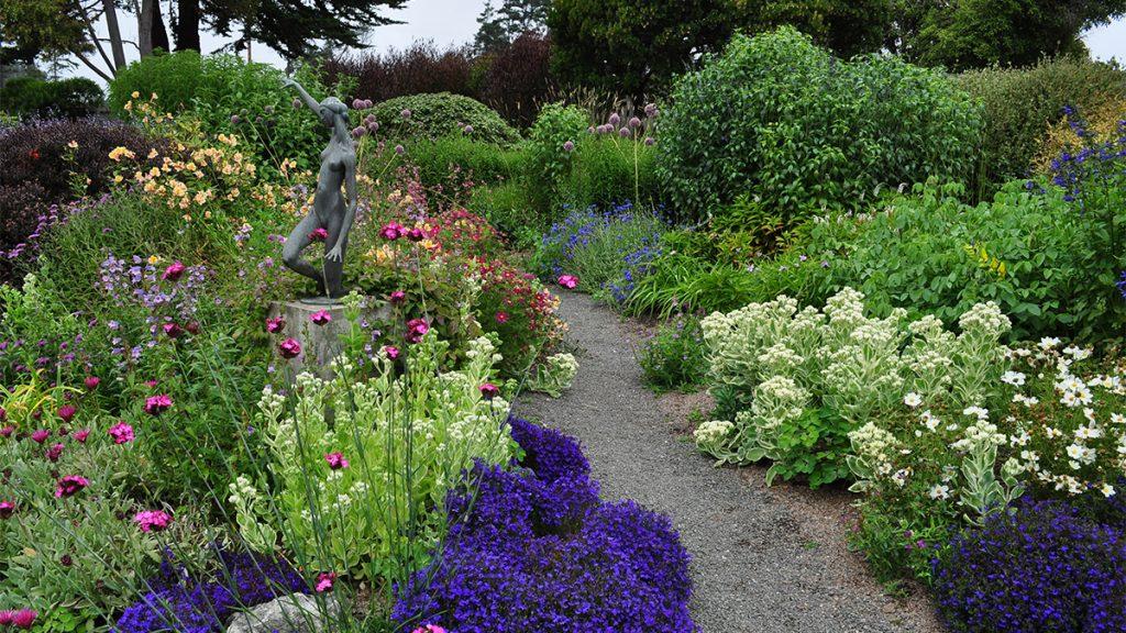 An Inspiring California Garden You Must Visit